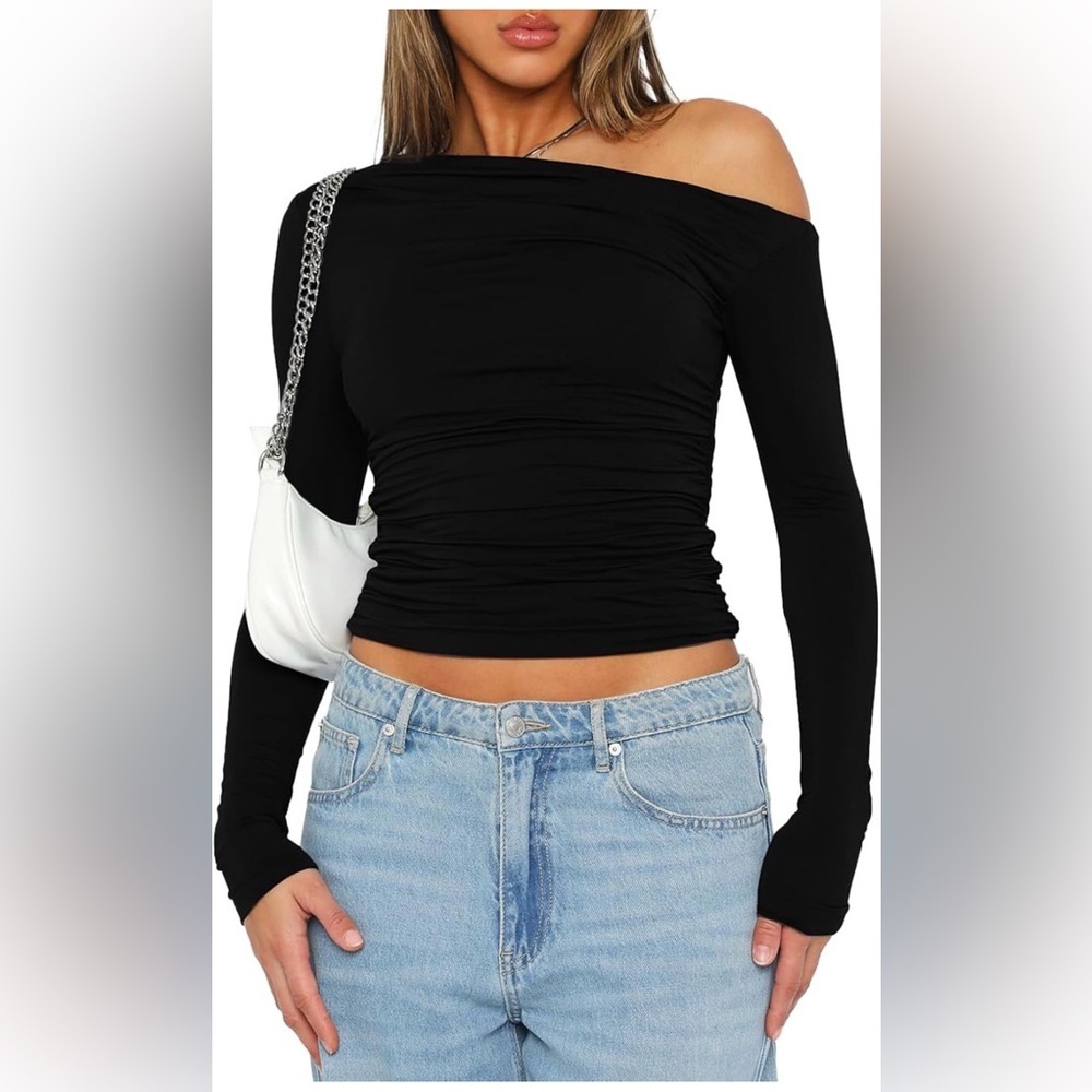 🆕Elegant Black Off-Shoulder Women's Top